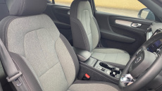 Volvo XC40 2.0 B3P Core 5dr Auto Petrol Estate